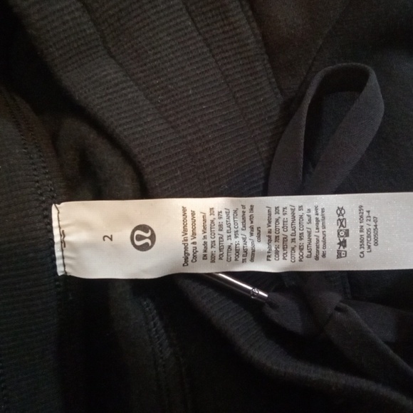 Lululemon Athletica Scuba High Rise Womens Short Relaxed Fit Size 2 - Picture 4 of 9